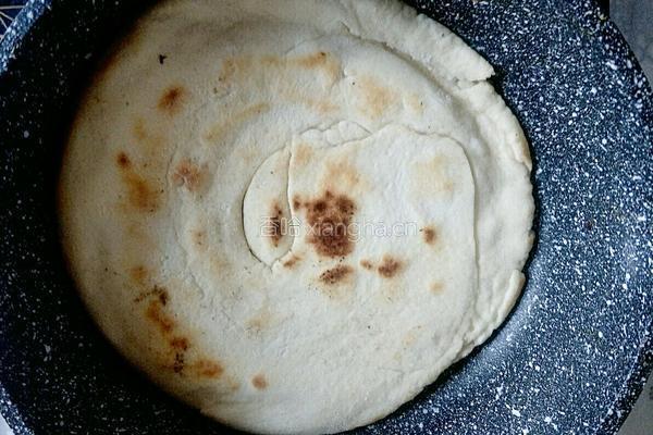 蒜香龙虾煎蛋饼的做法图解17