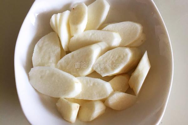 山药小饼的做法图解1