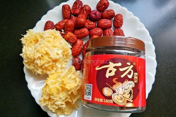 红糖红枣银耳羹的做法图解2