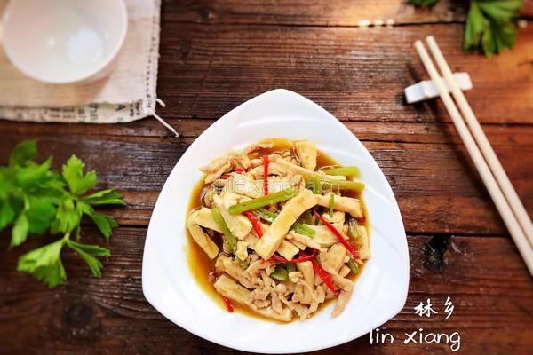 芹菜香干炒肉丝的做法图解18