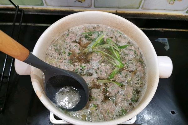 冬瓜香菜肉丸汤的做法图解9