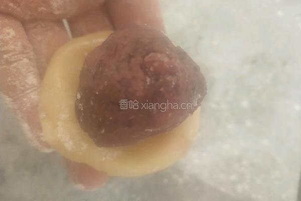 豆沙月饼的做法图解3
