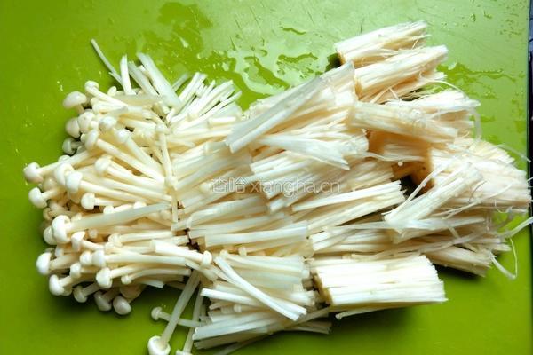 茄汁丝瓜菌菇汤的做法图解6