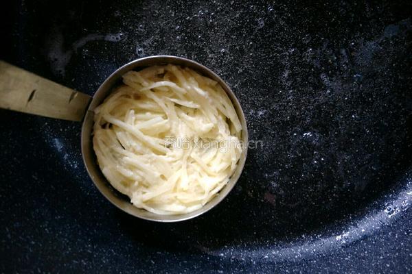 网红土豆丝饼的做法图解5