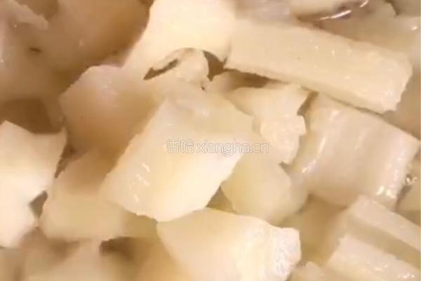 凉拌藕丁的做法图解3