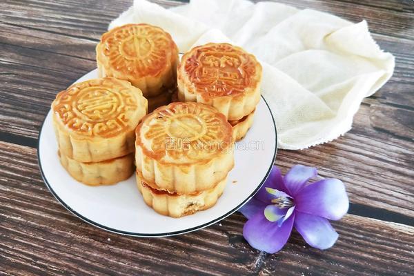广式月饼的做法图解1