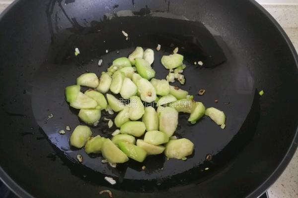 花蛤丝瓜汤的做法图解8
