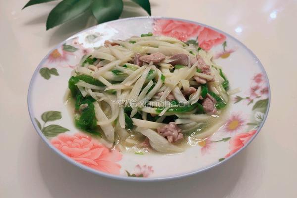 青椒茭白炒肉丝的做法图解7