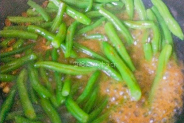 酱闷豆角的做法图解8