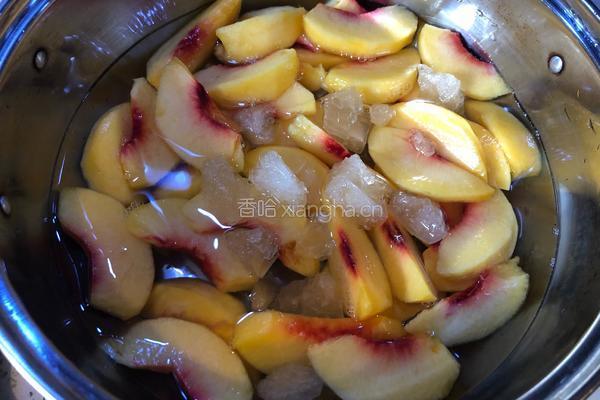 黄桃罐头的做法图解5
