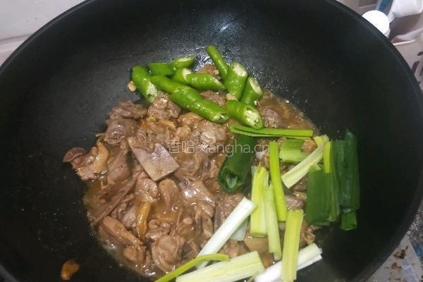 焖鸭肉的做法图解7