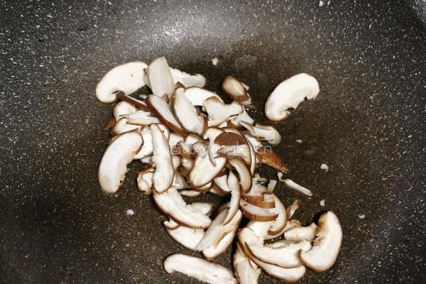 香菇青菜粥的做法图解10