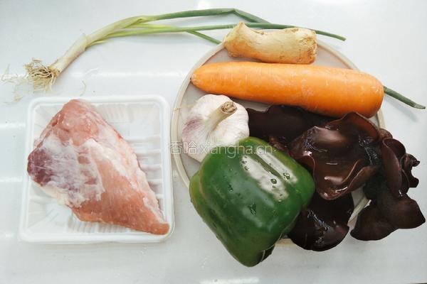 超下饭的鱼香肉丝的做法图解1