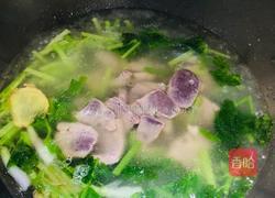 猪肝芹菜汤的做法图解3