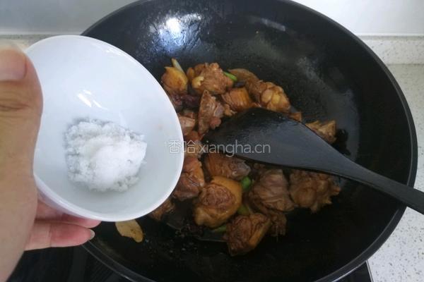 玉米鸭腿煲的做法图解14