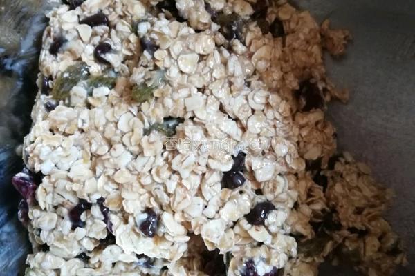 燕麦能量饼干的做法图解3
