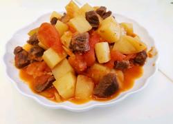 西红柿土豆焖牛腩