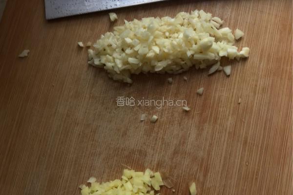 糖醋带鱼的做法图解3