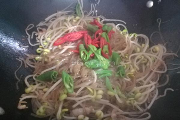 黄豆芽炒粉丝的做法图解9