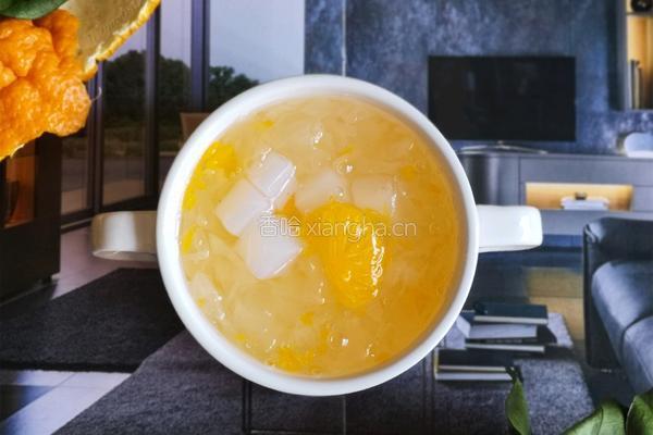 水果银耳汤羹