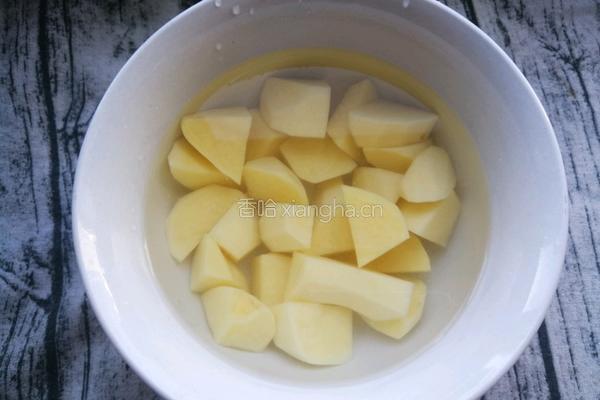 土豆豆角炖牛肉的做法图解8