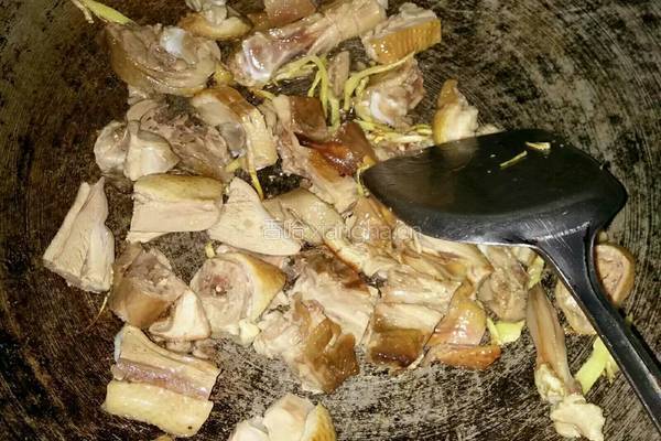 姜丝鸭肉的做法图解4