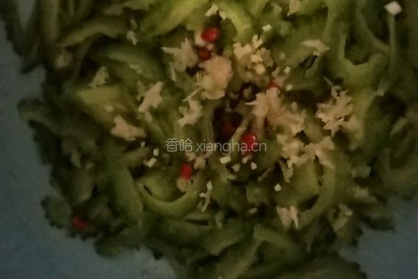 凉拌苦瓜的做法图解5