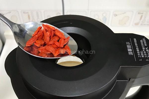 桃胶银耳雪燕羹的做法图解6