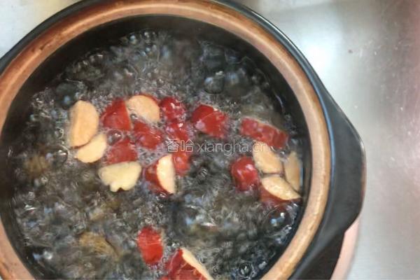 鲜桃冰糖水的做法图解6