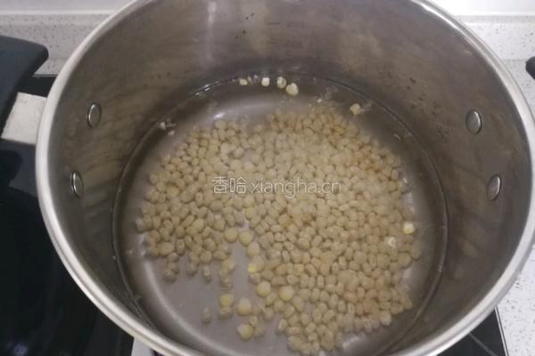 金玉满堂（豌豆炒玉米）的做法图解5
