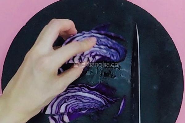 泰式减肥藜麦沙拉的做法图解3