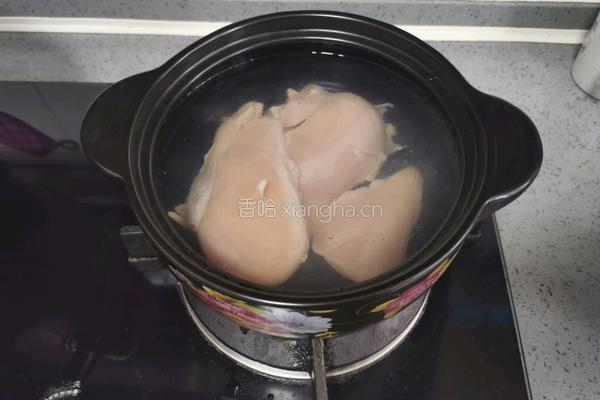 藜麦鸡肉沙拉的做法图解1