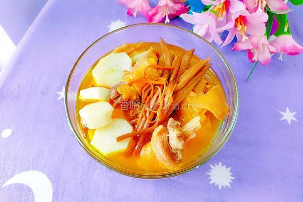 黄花菜虫草花炖鸡汤的做法图解17