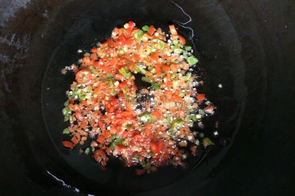简易蛋炒饭的做法图解2