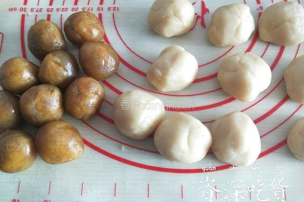 螃蟹月饼的做法图解5
