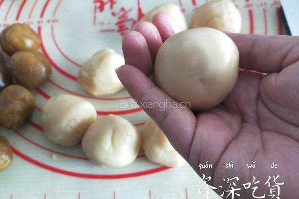 螃蟹月饼的做法图解7