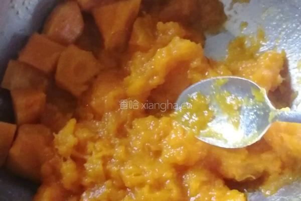南瓜糯米粑粑的做法图解1