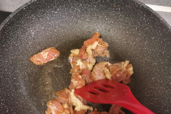 菜花炒肉的做法图解7