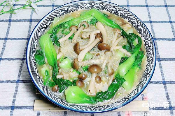 蟹味菇骨汤粉丝煲的做法图解12