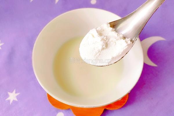 蜂蜜奶香煎饼的做法图解3