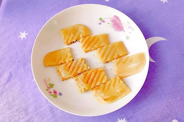 蜂蜜奶香煎饼的做法图解10