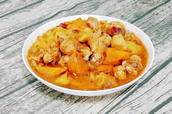 翅根炖土豆胡萝卜