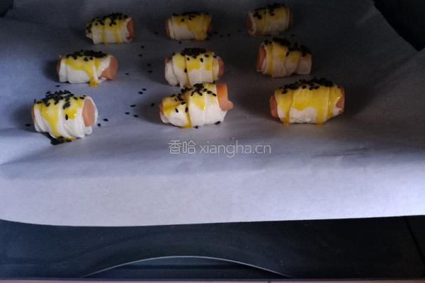 香肠飞饼卷的做法图解10