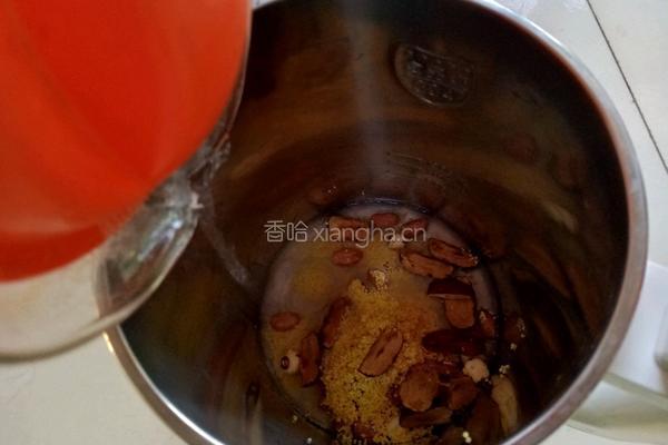 养生红枣花生莲子豆浆的做法图解6