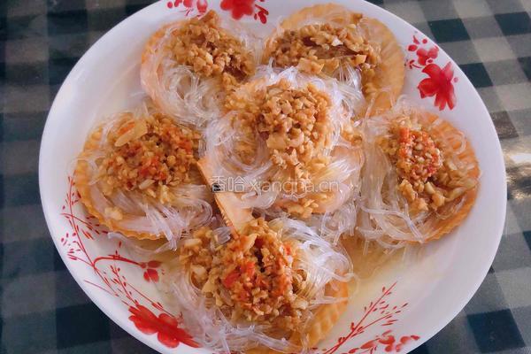蒜蓉粉丝蒸扇贝的做法图解5