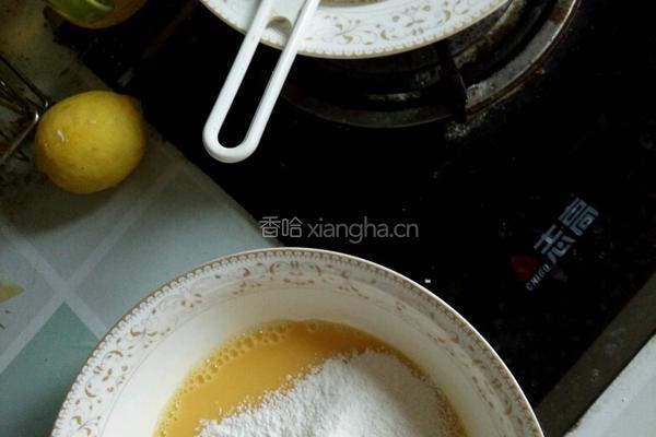 十寸戚风蛋糕的做法图解4