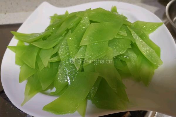 肉末炒莴笋片的做法图解4