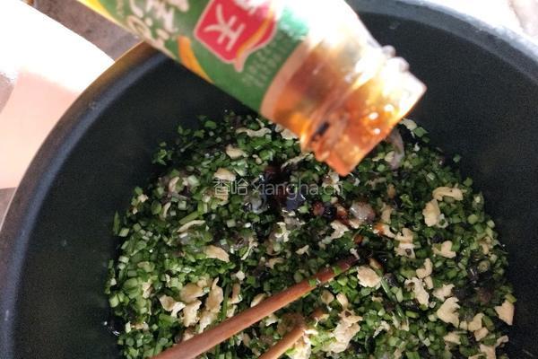 素三鲜虾仁饺子的做法图解9