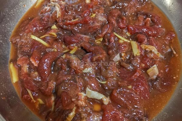 炒马肉的做法图解3