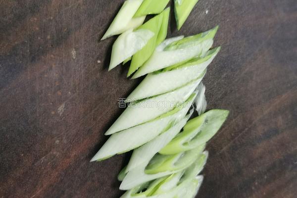 豇豆炒肉的做法图解3